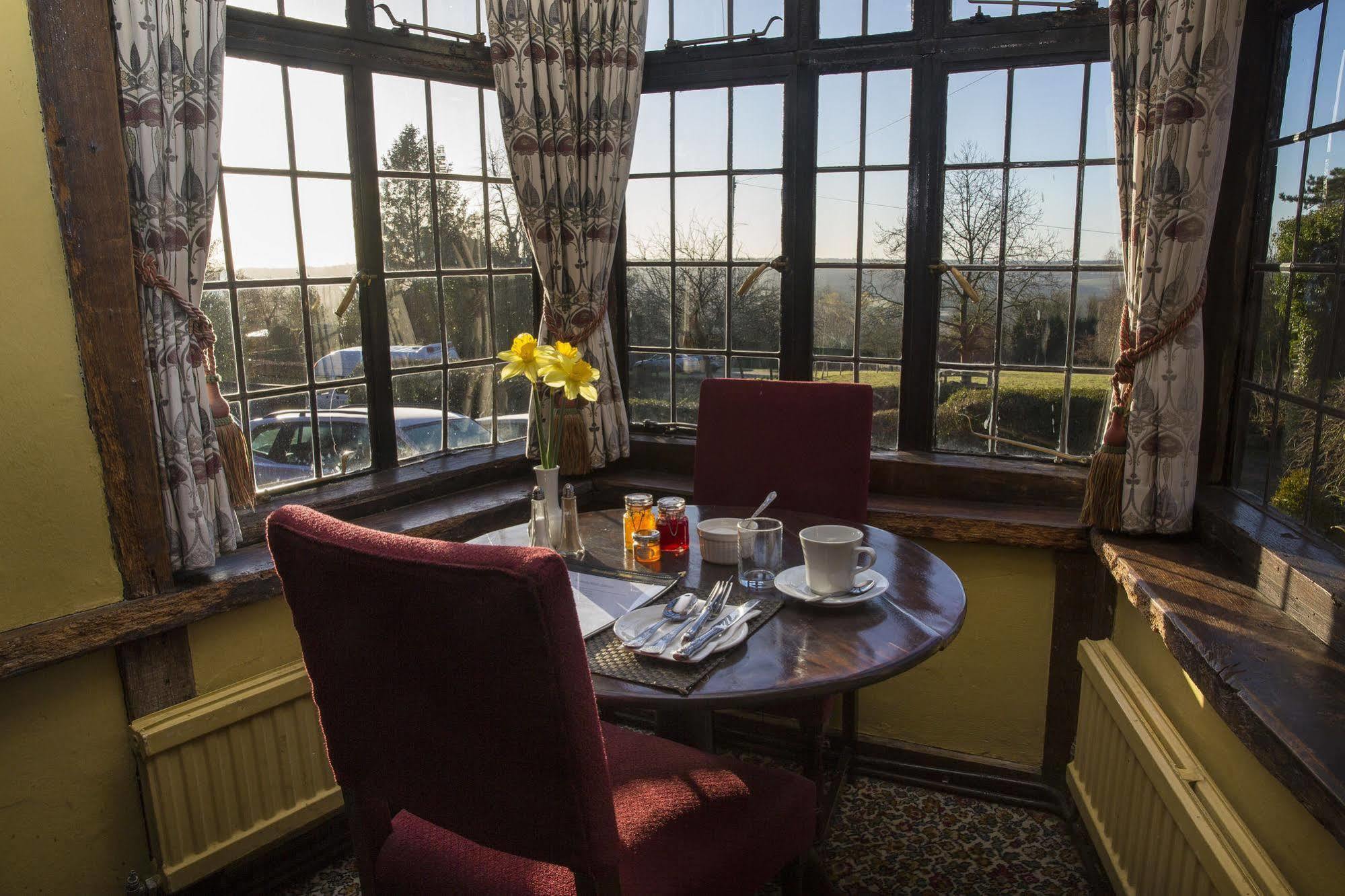 The Star And Eagle Hotel Goudhurst Eksteriør billede